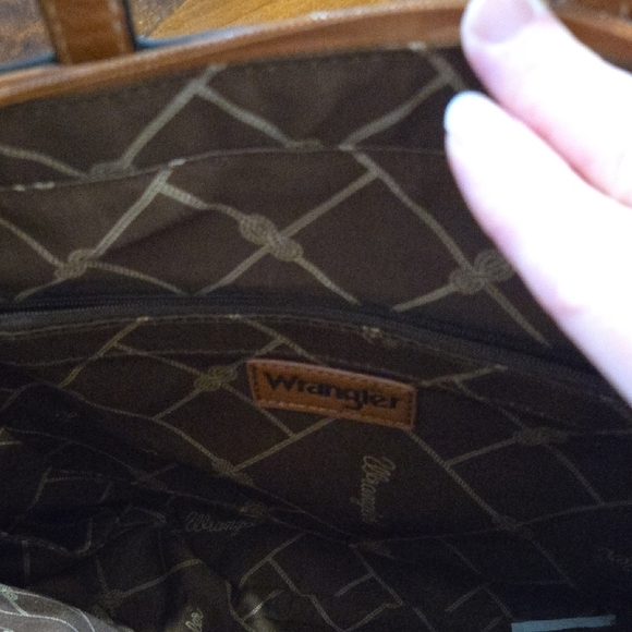 Wrangler Tan and Brown Canvas And Leather Tote Bag - Picture 10 of 17